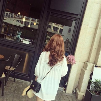 高清时尚的女生背影qq头像图片(18张)