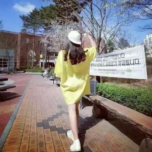 高清时尚的女生背影qq头像图片(18张)