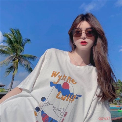 微信海边女生头像(精选22张)