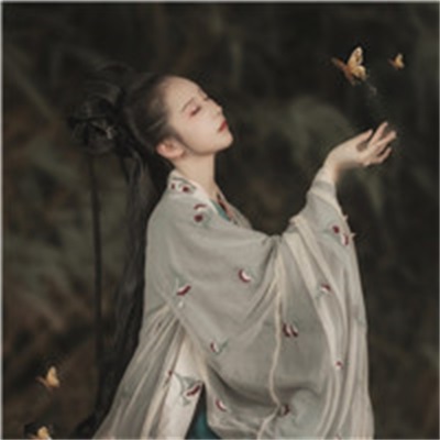 古风唯美真人女子头像(精选22张)