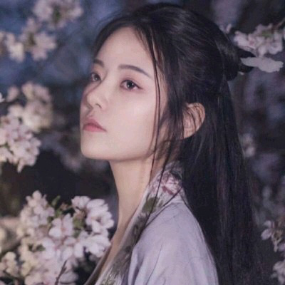 古风唯美真人女子头像(精选22张)