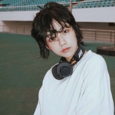 抖音清纯美女头像(32张)