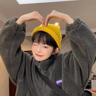 高清好看的丧系潮图女头(22张)