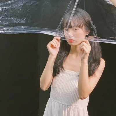 干净又好看的气质头像(22张)