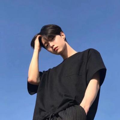 大气有格局的微信头像(精选26张)