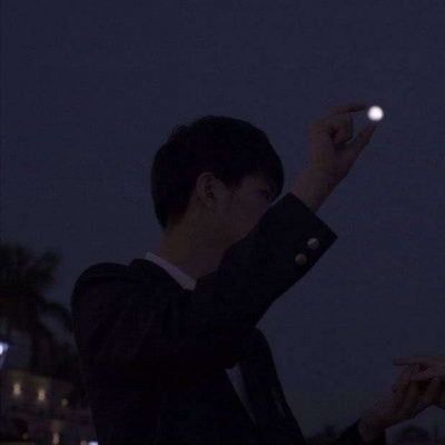 微信头像情侣简单一对(精选20张)