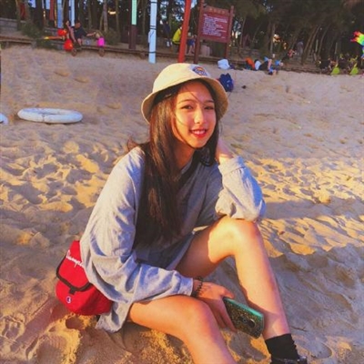 微信头像情侣简单一对(精选20张)