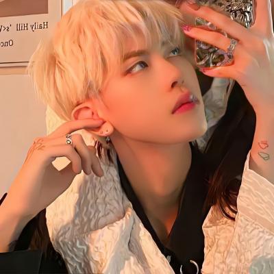 ins高质量情头头像(精选24张)