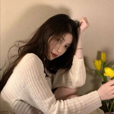 网红美女图片微信头像大全(精选24张)