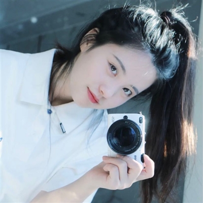 网红美女图片微信头像(22张)