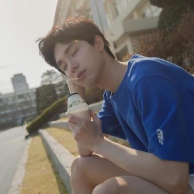 男生高冷帅气的头像(精选24张)