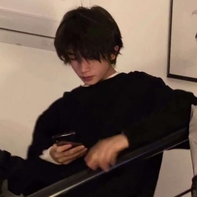 男生高冷帅气的头像(精选24张)