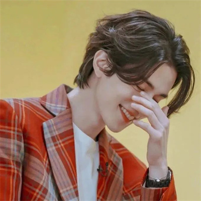 高冷成熟一点微信头像(精选24张)