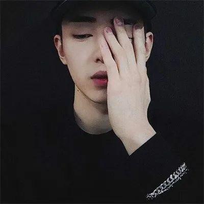 高冷成熟一点微信头像(精选24张)