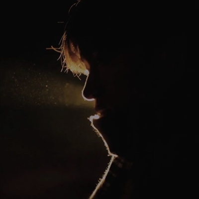 微信高冷男神图片头像大全(精选16张)