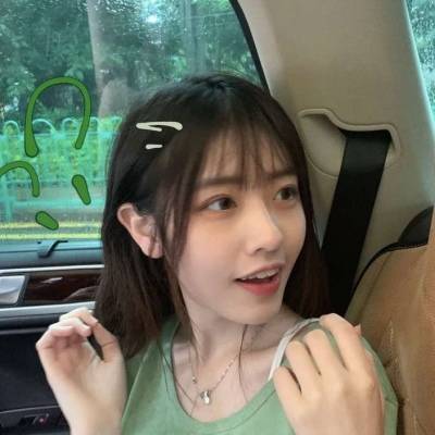 超火绿色头像女生头像(34张)