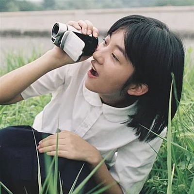 超火绿色头像女生头像(34张)