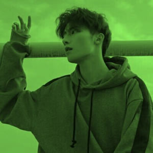 二次元绿色系男生头像(精选30张)