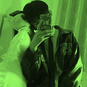 二次元绿色系男生头像(精选30张)