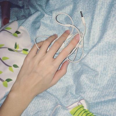 只有一只手的头像(24张)