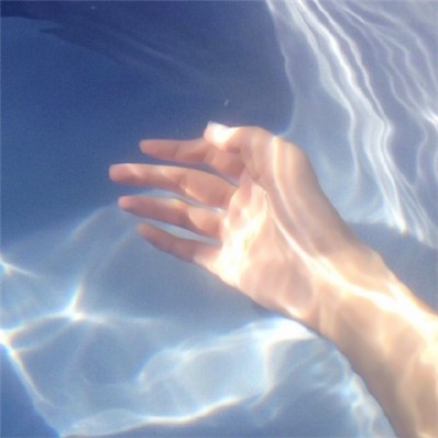 只有一只手的头像(24张)