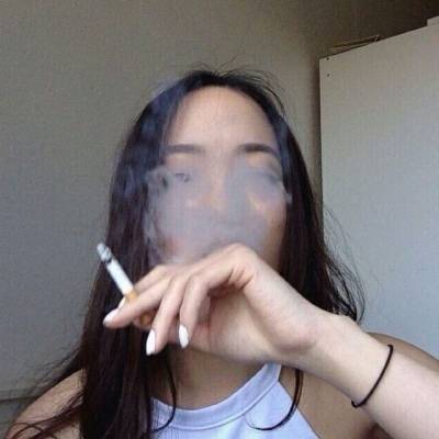 霸气冷血女头像(22张)