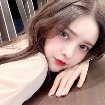 最新优质御姐女头像(28张)