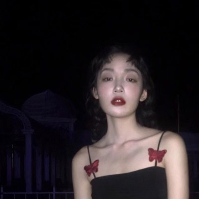 最新优质御姐女头像(28张)