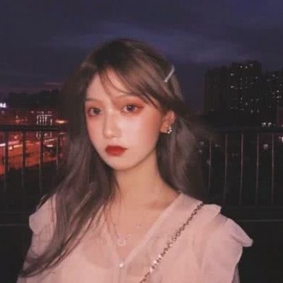 高清好看的意境伤感头像女生图片(28张)