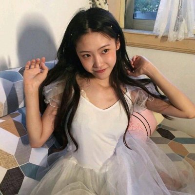 个性可爱女生头像(24张)