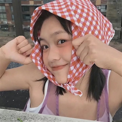 个性可爱女生头像(24张)
