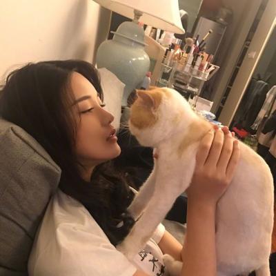 女头带宠物头像(24张)