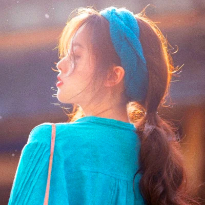 文艺复古头像女生头像大全(精选32张)