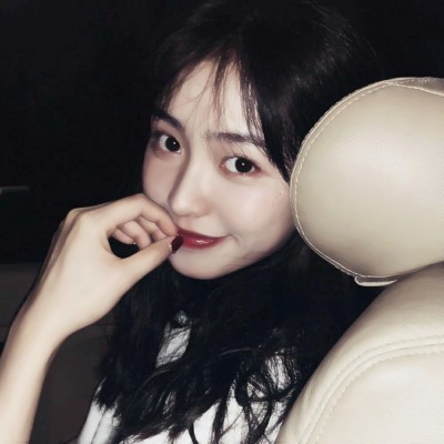 高清真实的qq个性女头最新图片(精选24张)