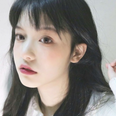 高清真实的qq个性女头最新图片(精选24张)