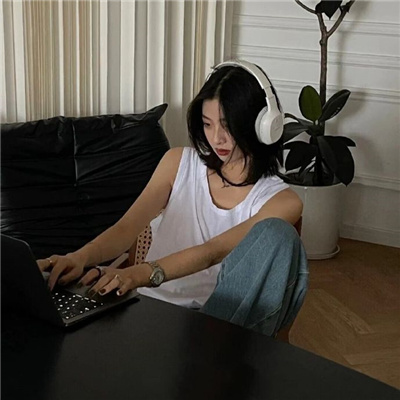 高清真实的qq个性女头最新图片(精选24张)