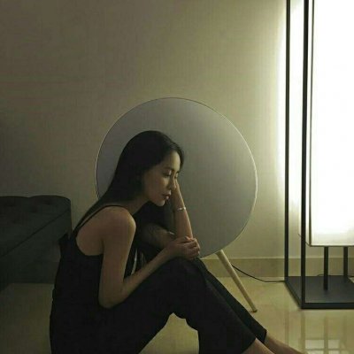 痛到心碎的头像(精选30张)