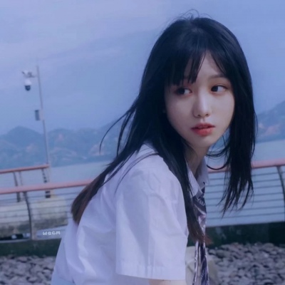 痛到心碎的头像(精选30张)