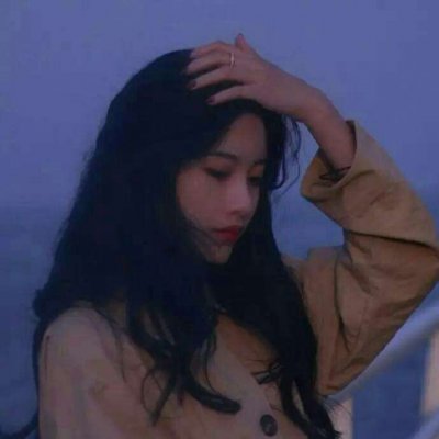 痛到心碎的头像(精选30张)