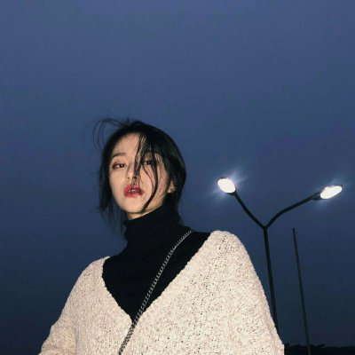 痛到心碎的头像(精选30张)