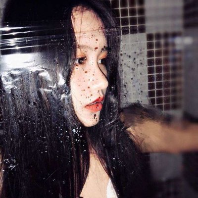 美女伤感照片头像(24张)