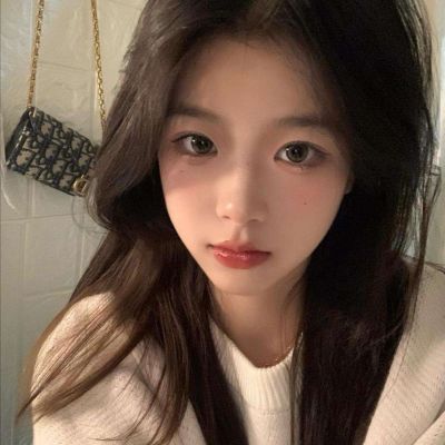 好看小清新少女头像(精选24张)