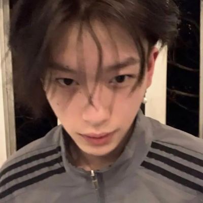 好看小清新少女头像(精选24张)