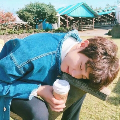 特别稀少超好看的头像男(精选34张)