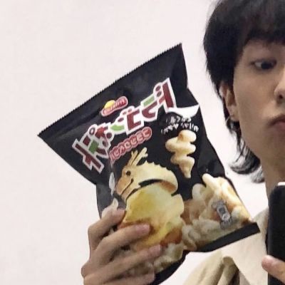 特别稀少超好看的头像男(精选34张)