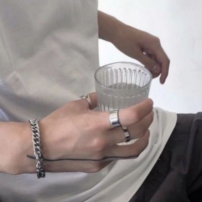 特别稀少超好看的头像男(精选34张)