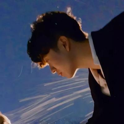 隐蔽的情侣头像(精选24张)