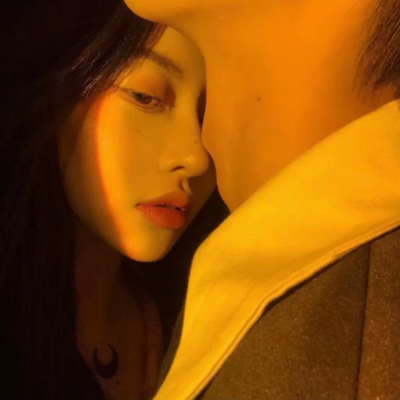 情侣头像2023两人高清图片(精选24张)