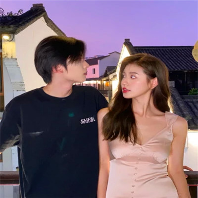 非常甜又恩爱的情头(22张)