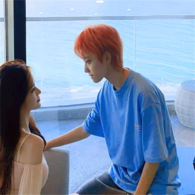 非常甜又恩爱的情头(22张)